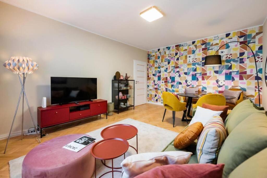 Eclectic City Apartment Near Old Town Warsawa Bagian luar foto